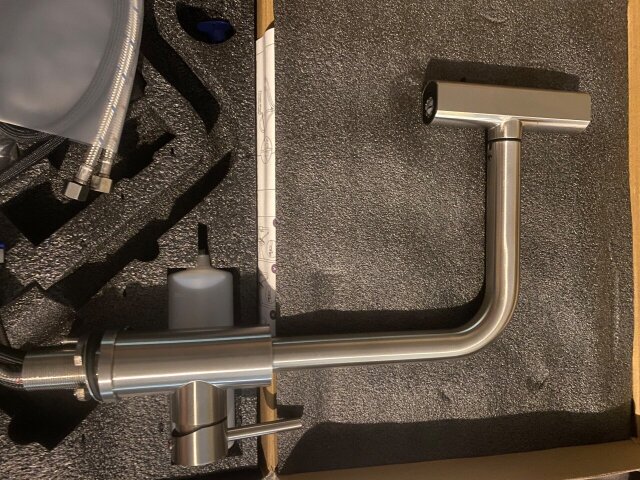 Rainfall Kitchen Faucet With Pullout Sprayer