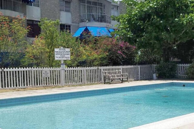 2 Bedroom 2 Bath, Fully Furnished, Pool Access Apartments New Kingston