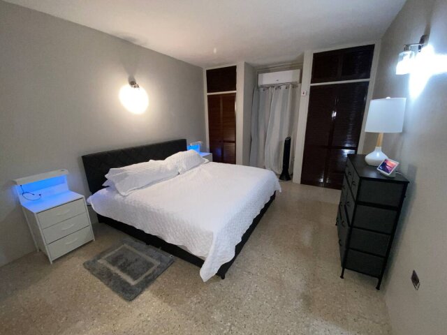 2 Bedroom 2 Bath, Fully Furnished, Pool Access