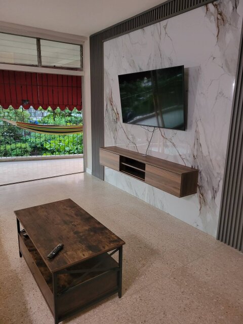 2 Bedroom 2 Bath, Fully Furnished, Pool Access