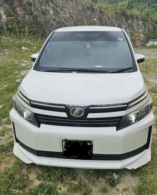 2015 Toyota Voxy Vans & SUVs Montego Bay