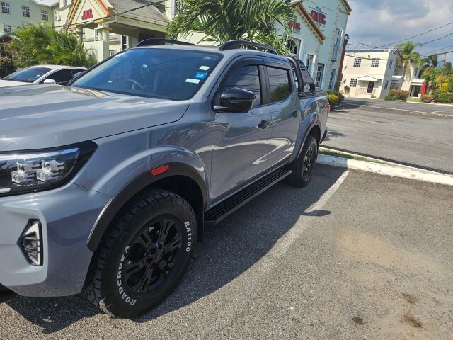 2025 Nissan Frontier