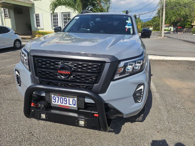 2025 Nissan Frontier Vans & SUVs Kingston