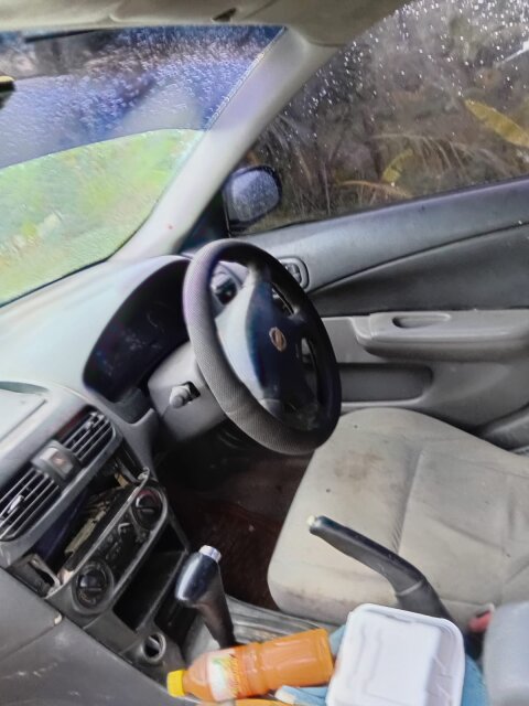 1999 Nissan B15
