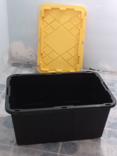 Professional Storage Box / 27 Gallon