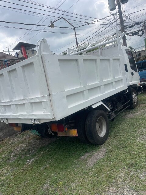 2006 Isuzu Forward Tipper