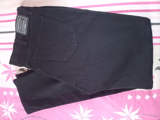 Levi's Black Signature Jeans W42×L34