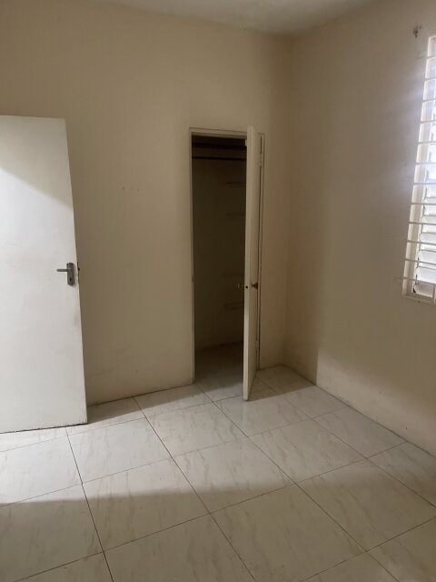 Charming 3 Bedrooms with Modern Features