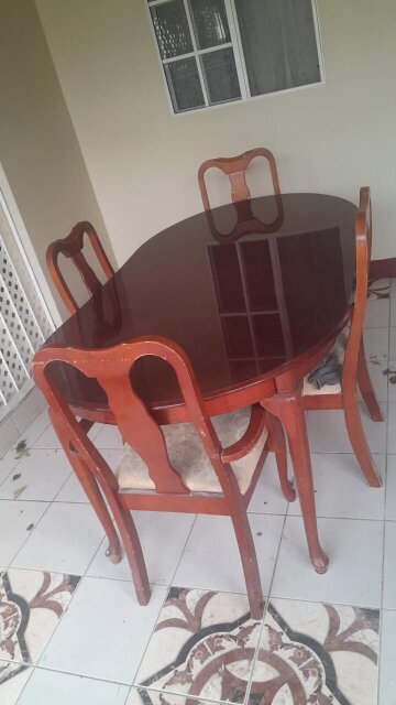 4-piece Oval Dining Set Tables & Desks Off Red Hills Road
