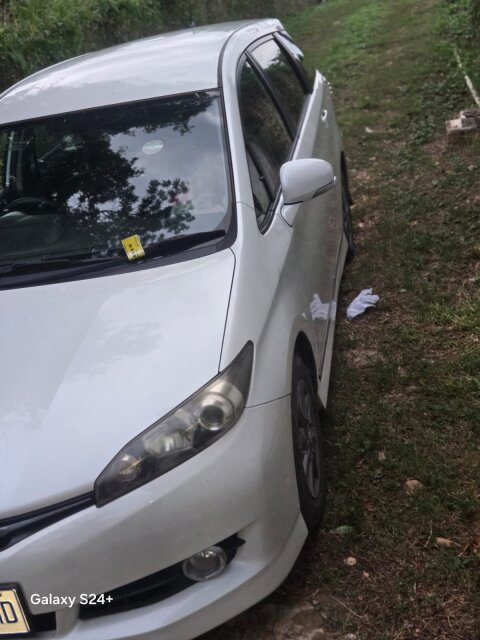 2016 Toyota Wish