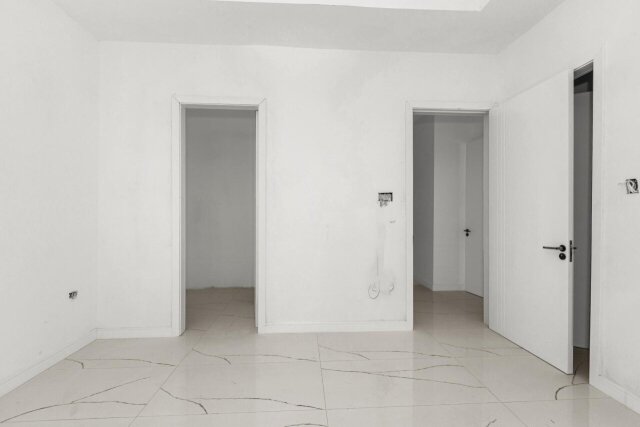 2-Bedroom Apartment - 5 Minutes From Manor Park