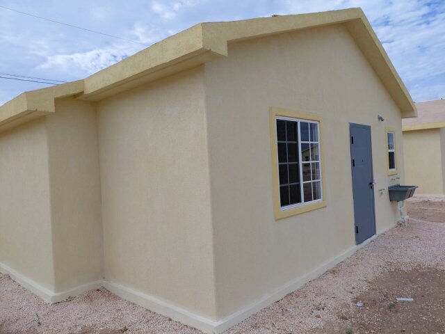 Modern 2 Bedrooms In Gated Phoenix Park Village