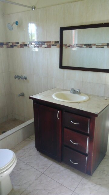 Unfurnished 1 Bedroom Apartments Fairfeild Irwin