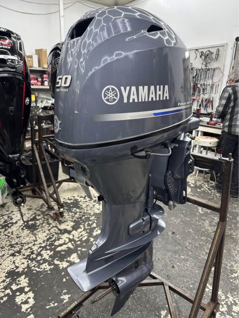 Slightly Used Yamaha 50HP 4 Stroke Outboard Motor Boats Kingston