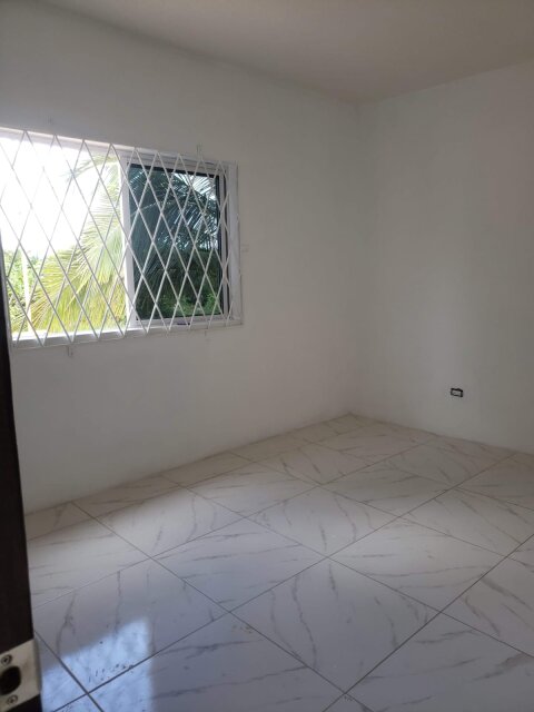 3 Bedrooms Apartment