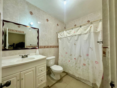 2 Bedroom