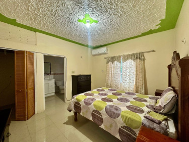2 Bedroom