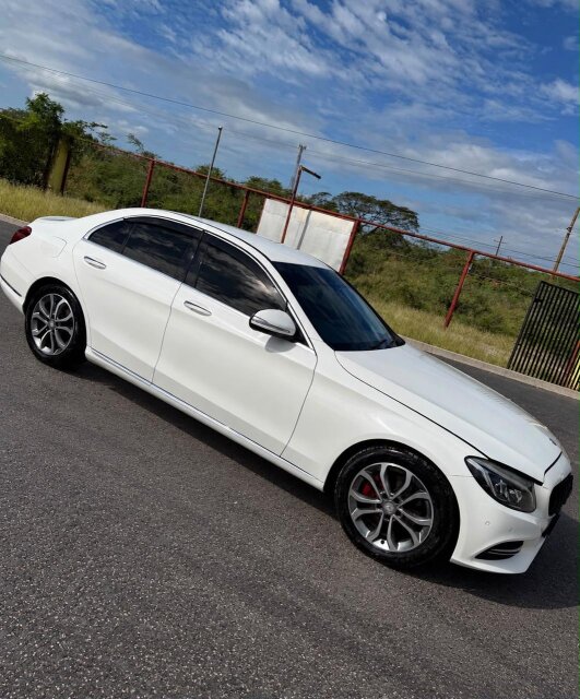 2015 C200 Benz