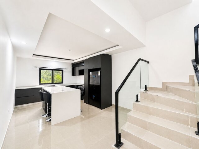 3 BEDROOM TOWNHOUSE FOR SALE IN OCHO RIOS ST.ANN