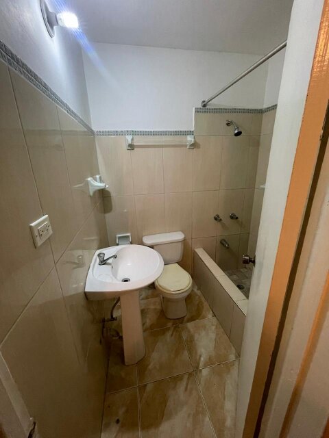 1 Bedroom For Rent