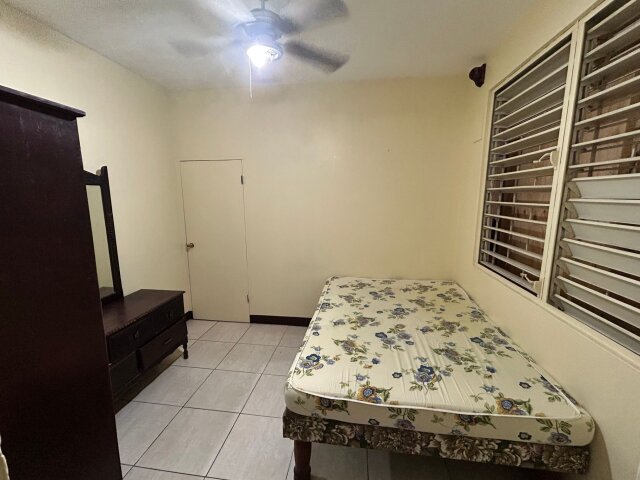 2 Bedroom, 1 Bathroom