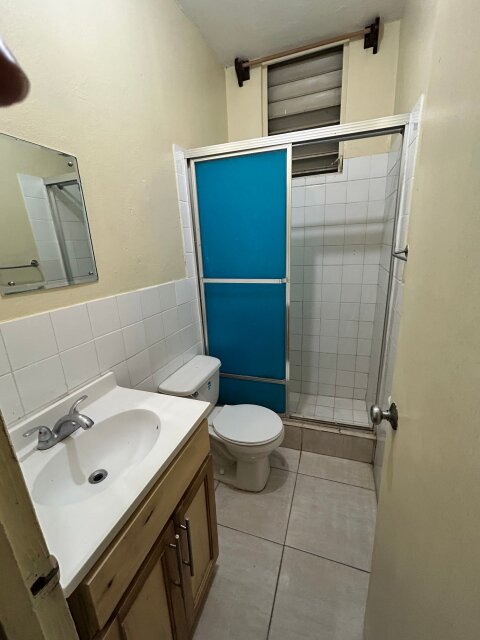 2 Bedroom, 1 Bathroom