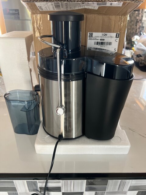 Electric Juicer (Brand New, Still In Box) Juicers Half Way Tree