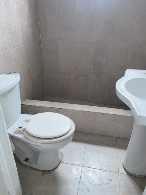 BOGUE VILLAGE STUDIO & 1 BEDROOM (SHARED UTILITY)