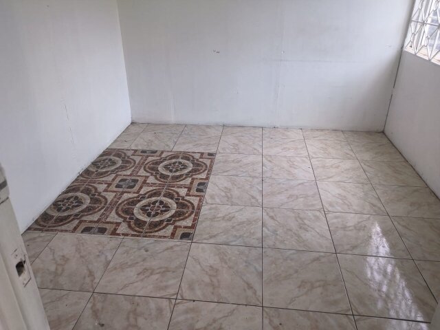 BOGUE VILLAGE STUDIO & 1 BEDROOM (SHARED UTILITY)