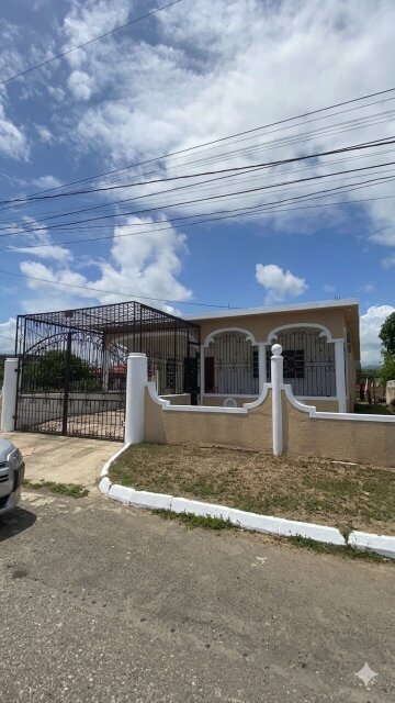 3 Bedroom 2 Bathroom Houses Morris Meadows