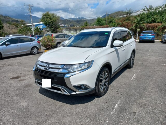 2019 Mitsubishi Outlander Vans & SUVs Papine, Kingston