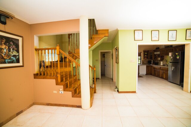 4 Bedroom House, St,. Catherine