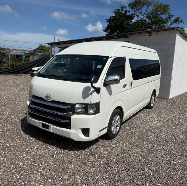 2016 Toyota Hiace Commuter Vans & SUVs Old Harbour Bay Main Road
