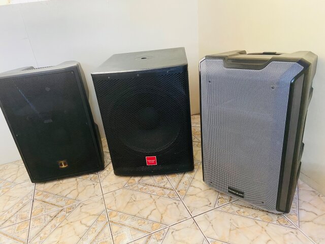 2 Bluetooth Speaker Box And A Base Box