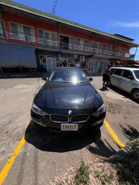 2016 BMW 320i