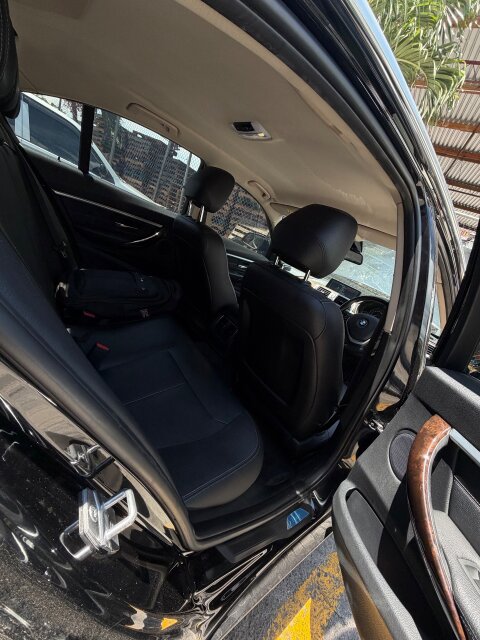 2016 BMW 320i