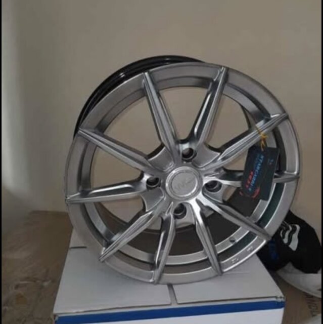15” 4 Lug Alloy Rim For Sale Rims and Tyres Spanish Town
