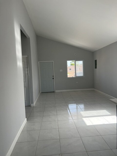 2 Bedroom In Old Harbour - Whim Estate