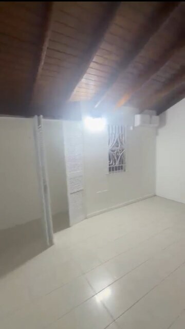 Charming 2 Bedrooms Home in Rhyne Park Village