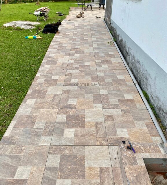 Tiler Available Island Wide