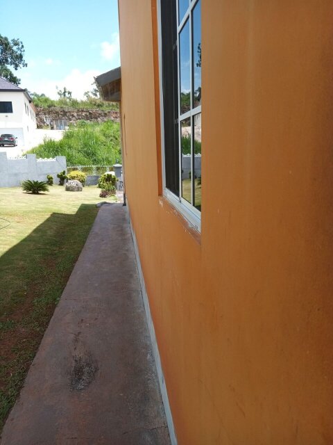 5 Bedrooms House For Sale, Mandeville