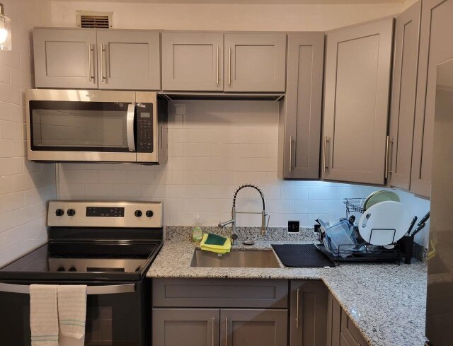 2 Bedroom Apt