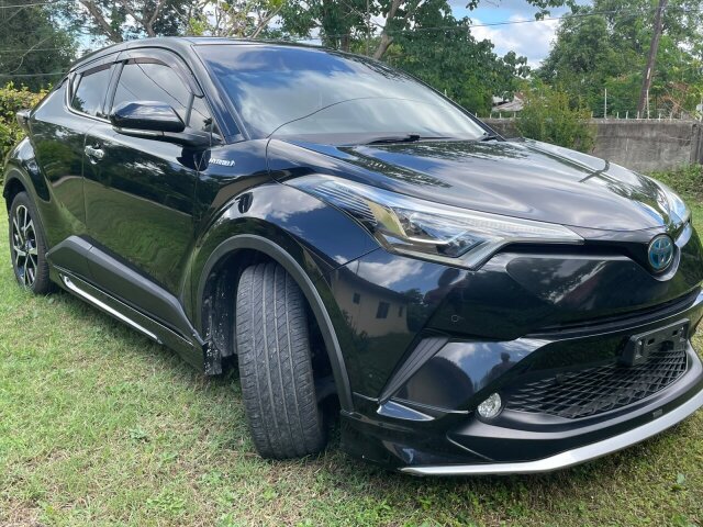 2018 Toyota CHR Vans & SUVs Portmore