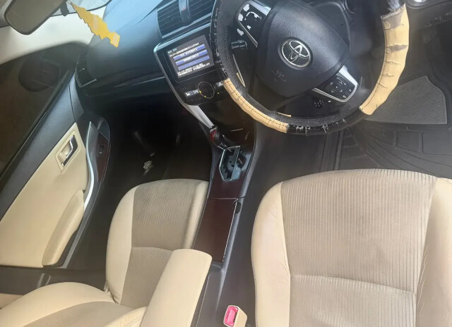 2016 Toyota Premio G