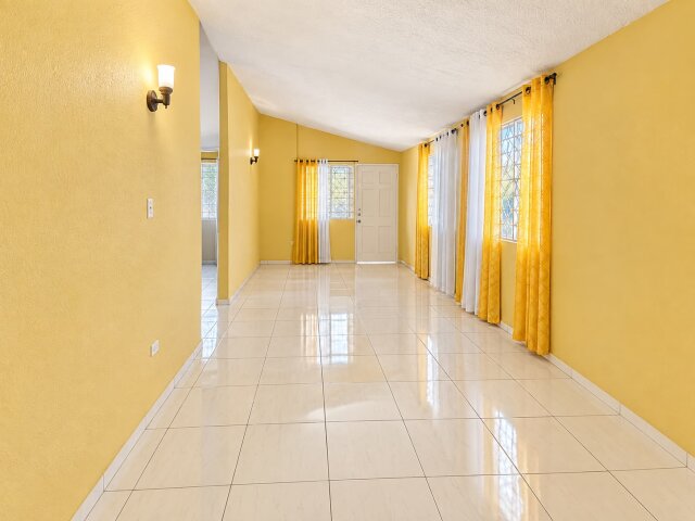 2 Bedroom House For Sale| Spanish Town