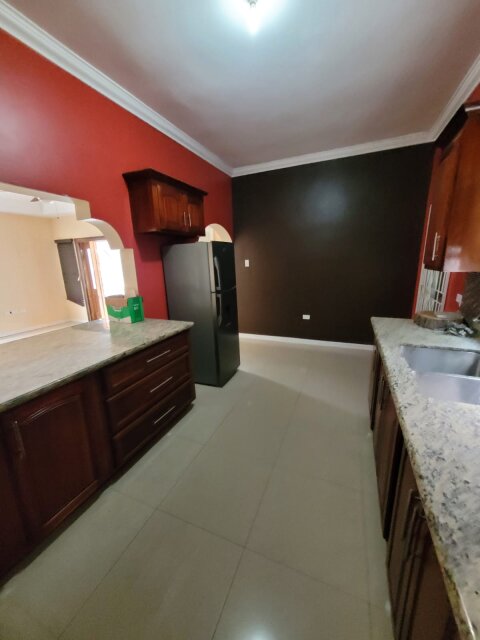 Welcome to Your 3 Bedrooms Dream Home!