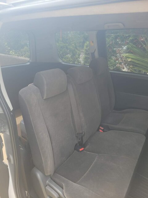 2012 Voxy For Sale All Works Ac All Fully