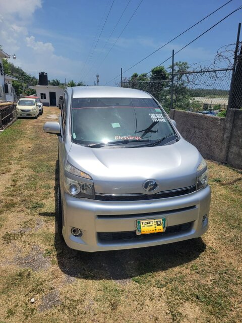 2012 Voxy For Sale All Works Ac All Fully Phone Accessories Mobay