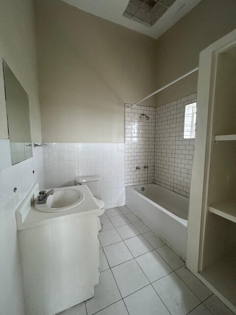 2 Bedroom Apartment For Rent - Mandeville