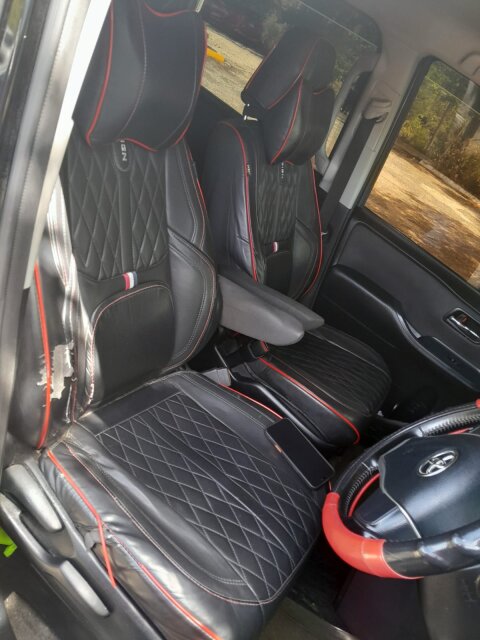 2017 Toyota Voxy